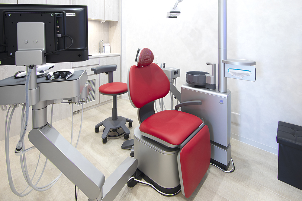 当院は「かかりつけ歯科医機能強化型歯科診療所（か強診）」の施設基準を満たした歯科医院として、届出済です。